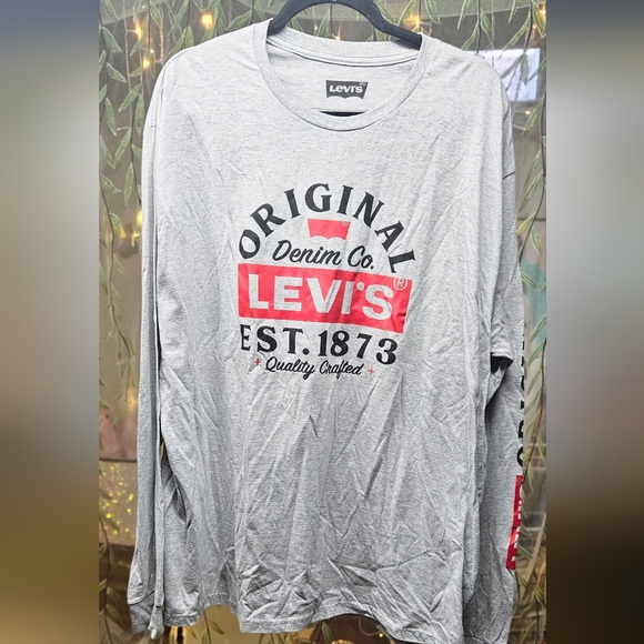 Levi's Other - Men's LS Tee
